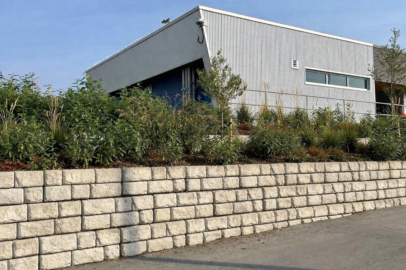 Concrete retaining walls in Merced, CA
