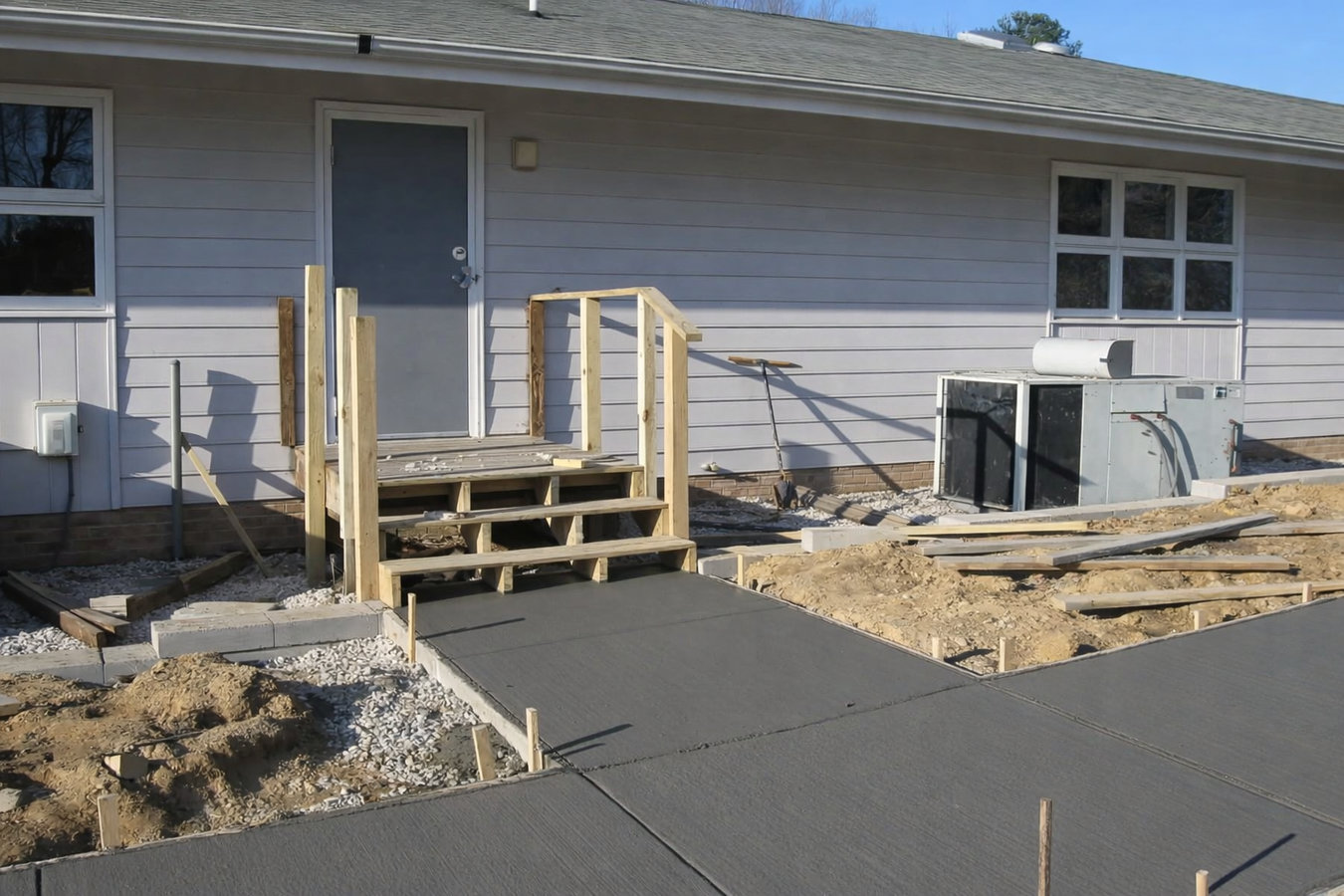 Concrete sidewalk building in Merced, CA